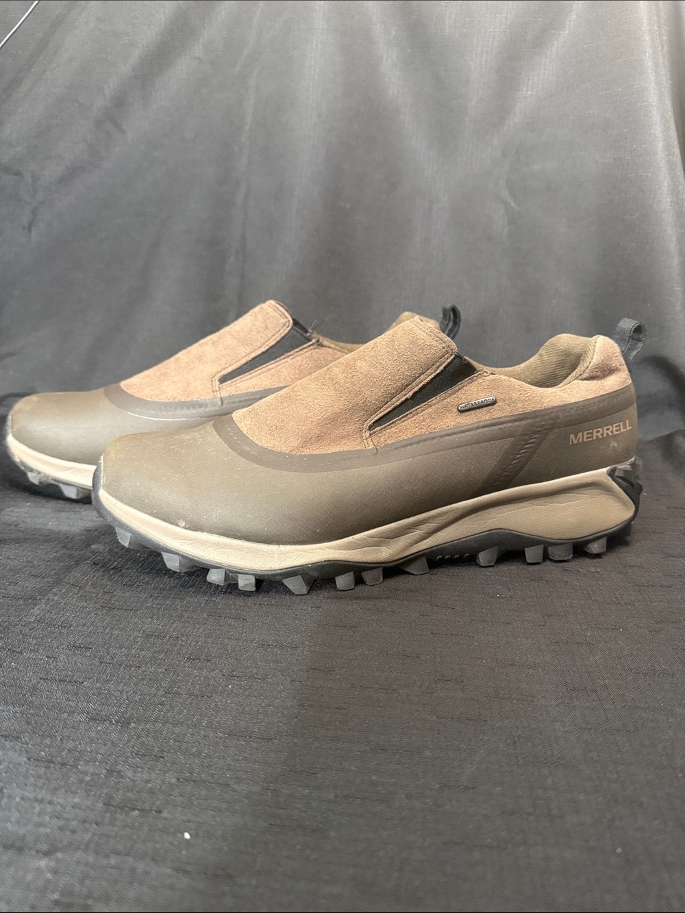 Merrell Men's Brown and Tan Slip-On Outdoor Loafers Snowdrift Waterproof Size 14